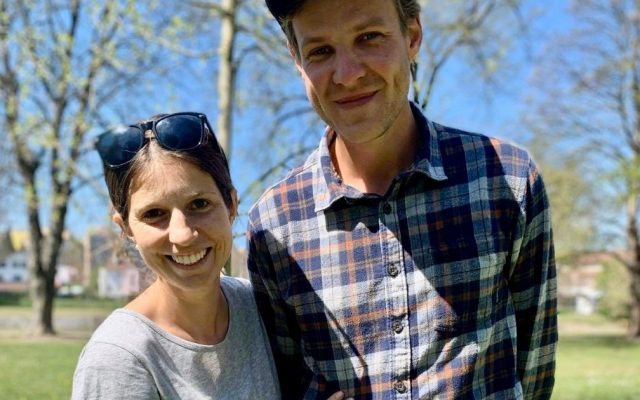 Klára s Romanem mají bezobalový obchod Buďbez